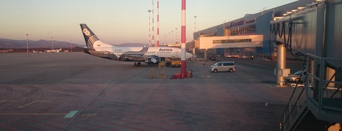 Aurora flight 5662 Vladivostok - Busan is one of Posti che sono piaciuti a Alexander.