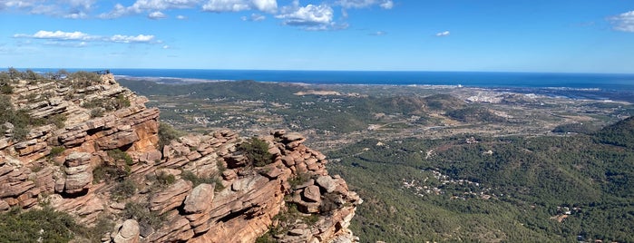 Mirador del Garbí is one of Frases.