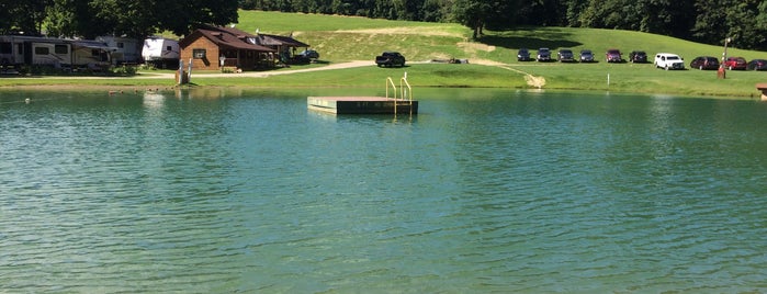 Rustic Knolls Campground is one of Favs.