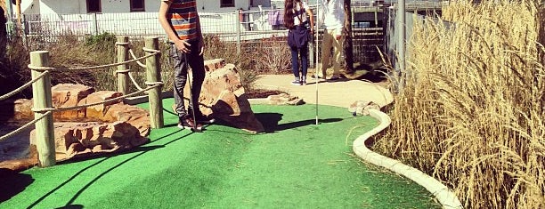 Pier 25 Mini Golf is one of Leisure Sports NYC.