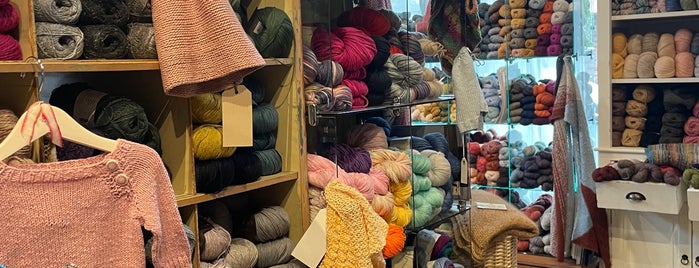 close knit is one of LYS - Local Yarn Stores.