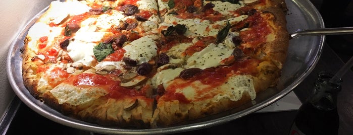 Juliana's Pizza is one of The 15 Best Places for Margherita Pizza in Brooklyn.