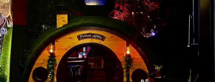 Poison Apple is one of Chill bars.