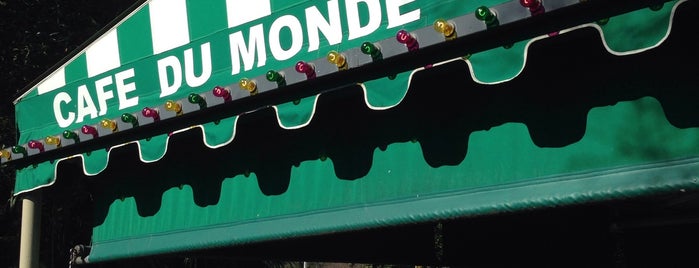 Café du Monde is one of NOLA Roadtrip.