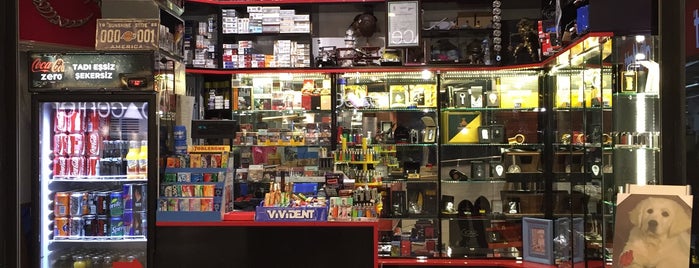 Next Level Tobacco Shop is one of Umutさんのお気に入りスポット.