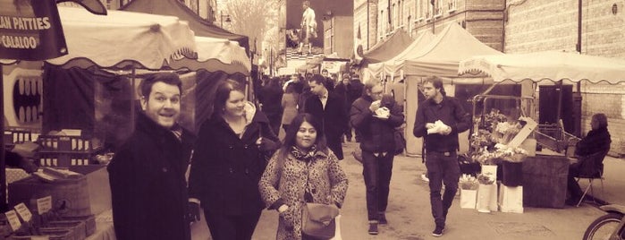 Whitecross Street Market is one of Awesome places to eat in London.