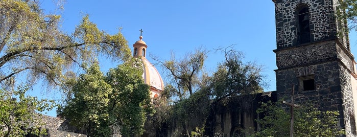 Ex Convento de Culhuacán is one of Sitios interes.