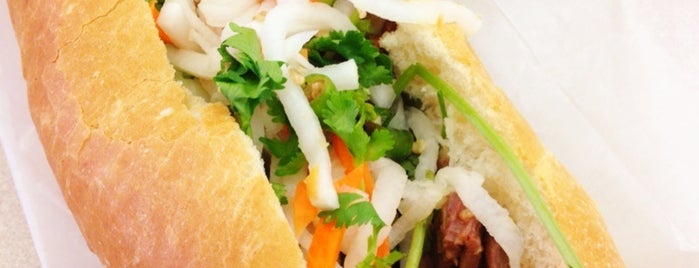 Bánh Mì Ba Le is one of Andrew's Saved Places.