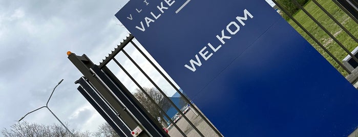 Vliegveld Valkenburg is one of Airports.