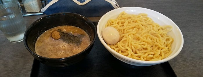 柳屋 ラーメン is one of 旨いと思ったラーメン屋.