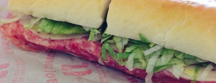Jimmy John's is one of Seanさんのお気に入りスポット.