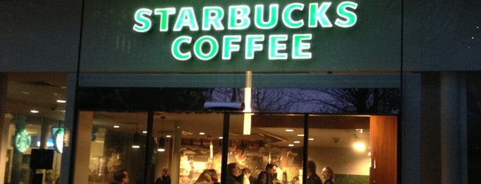 Starbucks is one of Lieux qui ont plu à Marcel.