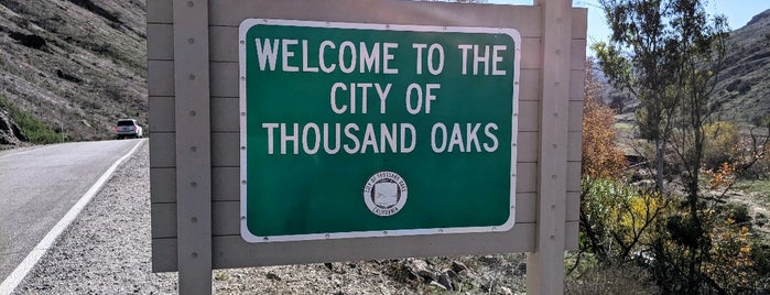 City of Thousand Oaks is one of Samuel'in Beğendiği Mekanlar.