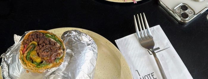 Zemin Burrito & Taco is one of Gidilecek Mekanlar.