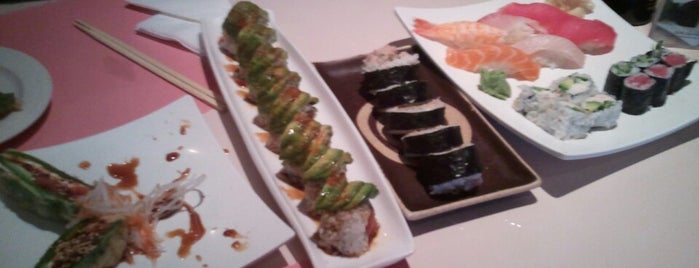 Sushi Hirosuke is one of Foodies in SFValley+ (Los Angeles).