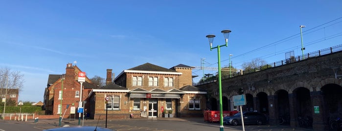 Berkhamsted Railway Station (BKM) is one of Rail stations.