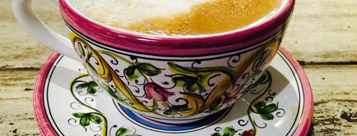 Cafe Fleur is one of Locais curtidos por Mary Jeanne.