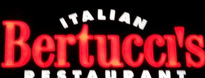 Bertucci's is one of Lieux sauvegardés par George.