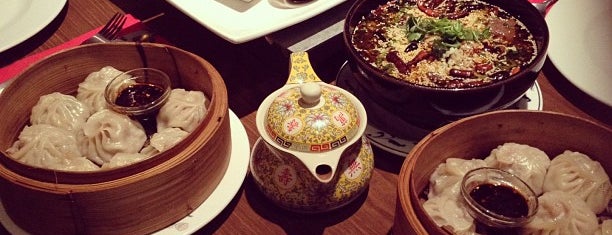 Tibet Restaurant is one of Madeleine : понравившиеся места.