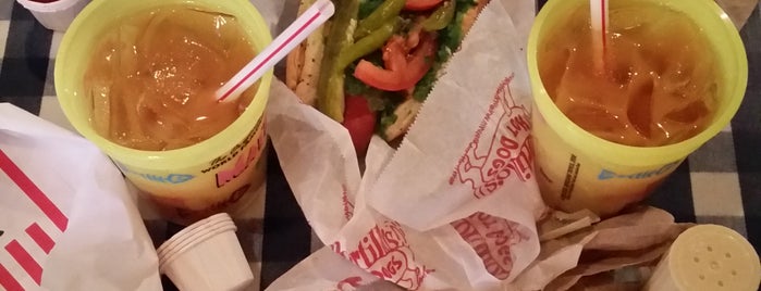 Portillo's is one of Chicago, IL.