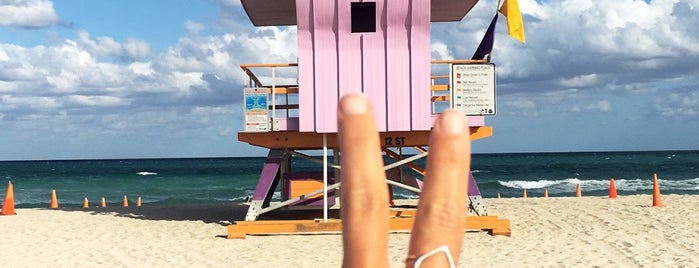 Miami Beach is one of Posti che sono piaciuti a Bruna.