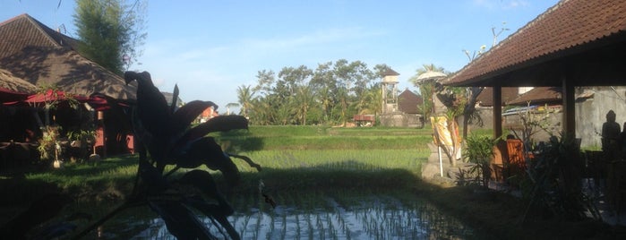 Rai Pasti Warung is one of Tempat yang Disimpan Jenn.