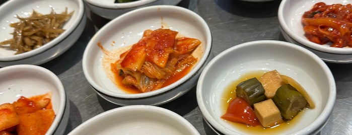 三元花園餐廳 is one of Taipei Food.