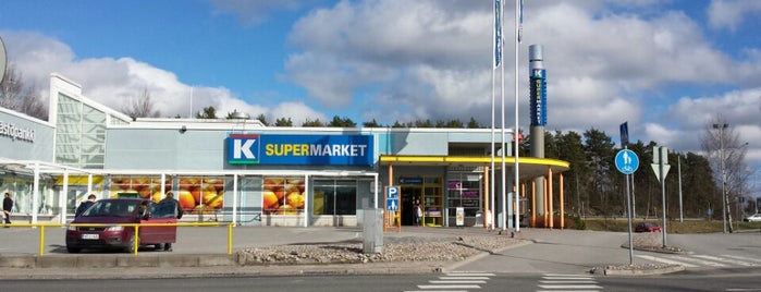 K-supermarket is one of Tempat yang Disukai Hannele.