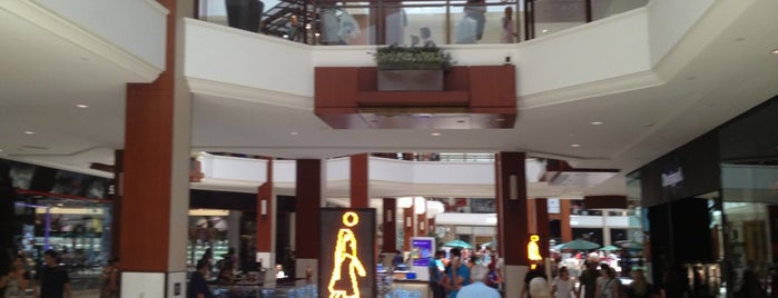 Aventura Mall is one of Someday I will be here..