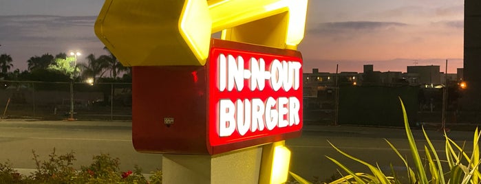 In-N-Out Burger is one of SoCal Camp!.