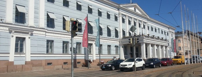 Helsingin kaupungintalo is one of Helsinki Life.