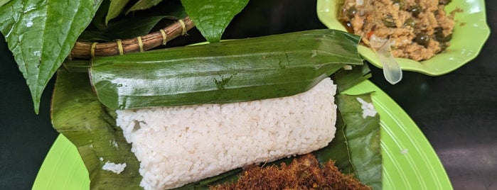 Nasi Timbel M11 is one of baso pak de sd rimba.