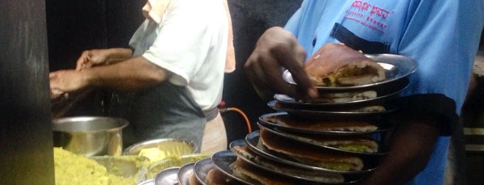 Vidyarthi Bhavan is one of Best Breakfast in Bengaluru.