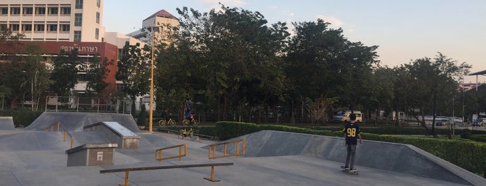 X-Treme Plaza is one of Skate Shops and Skate Parks of Thailand.