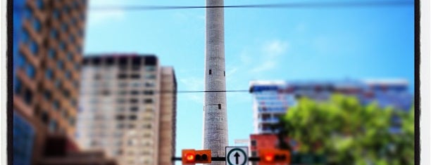 Calgary Tower is one of Carl : понравившиеся места.