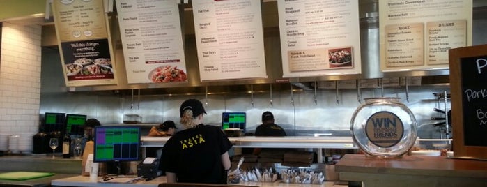 Noodles & Company is one of Chaya : понравившиеся места.