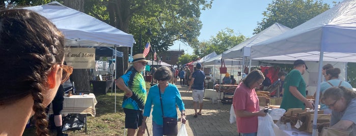 La Grange Farmers Market is one of Food.