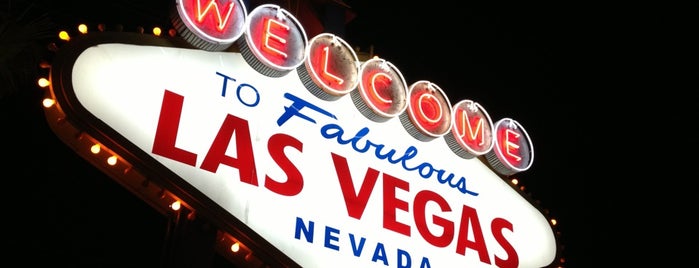 Welcome To Fabulous Las Vegas Sign is one of Quiero Ir.