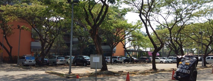 BINUS International School is one of mika’s Liked Places.