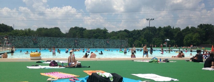 Boyce Park Wave Pool is one of Entertainment Complexes.
