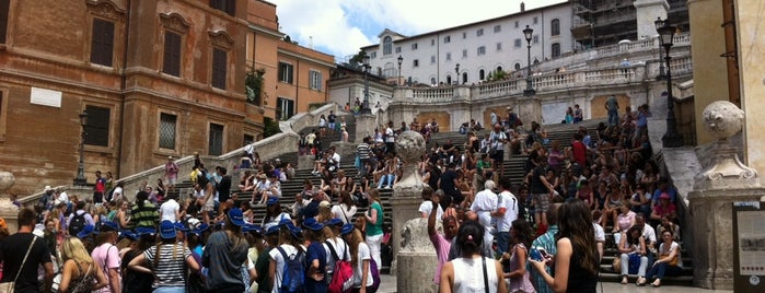 Spanish Steps is one of Da vedere a Roma.