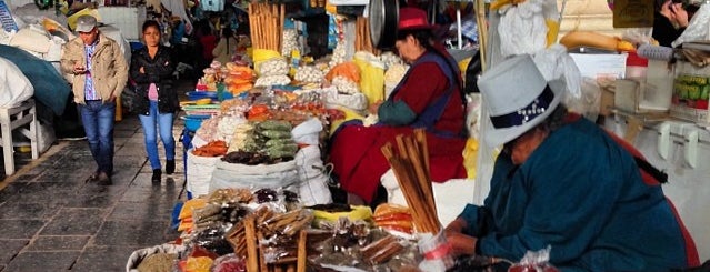 Mercado Central de San Pedro is one of Cusco #4sqCities.