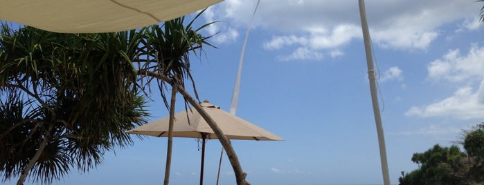 The Beach Club At Sandy Bay is one of Nusa Lembongan.