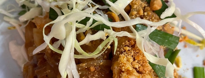 ผัดไท ท่ายาง is one of Favorite Food.