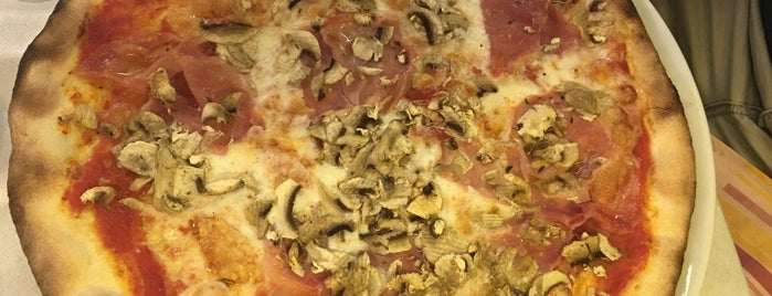 Pizzeria Maroni is one of Italien.