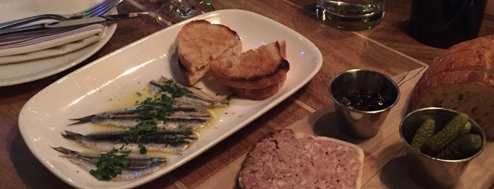Webster's Wine Bar is one of Chicago - To Do.