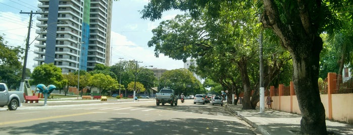 Avenida Fab is one of Mayor List.