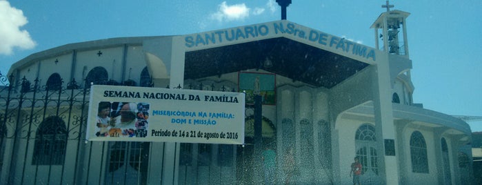 Paróquia Nossa Senhora de Fátima is one of este e meu lugar.