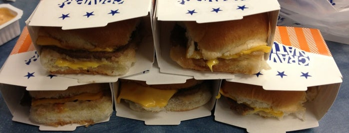 White Castle is one of Lieux qui ont plu à Brownstone Living NYC.