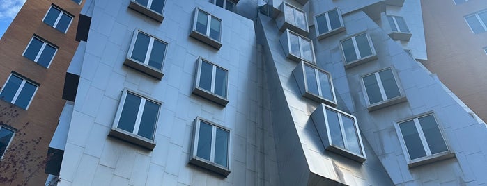 MIT Stata Center (Building 32) is one of Frank Gehry Architecture.